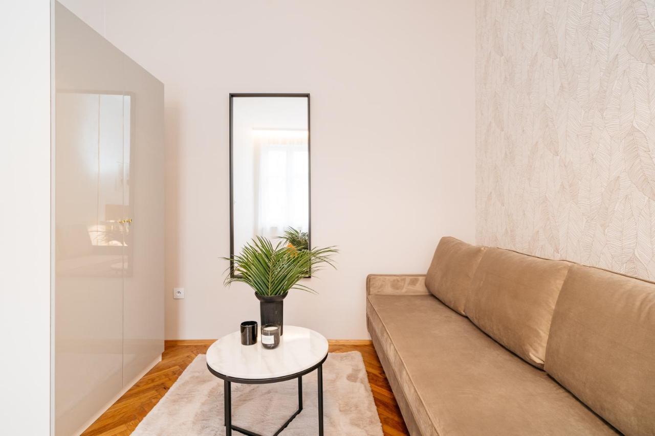 Crystal House - Loftaffair Collection Appartement Krakau Buitenkant foto